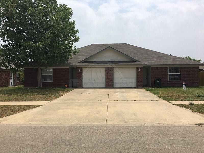 1st image of 3306 Toledo Dr APT A