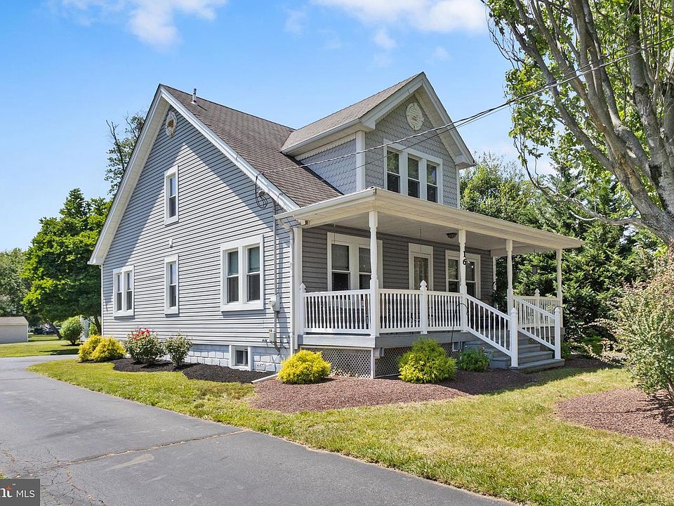 1st image of 16 Holloway Ln