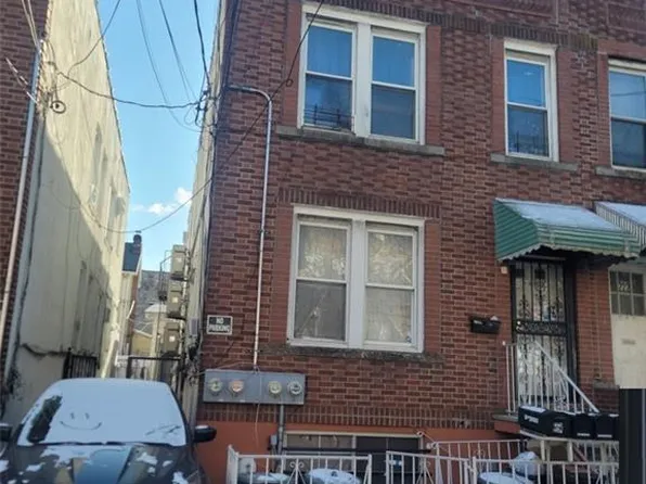 220 Neptune Ave, Brooklyn, NY 11235