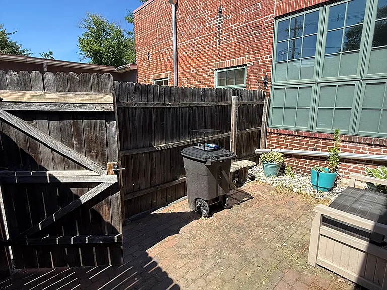 242 Centre St #6 — Photo 20
