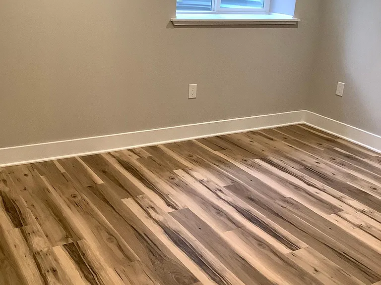 2111 W Seybert St #A — Photo 12