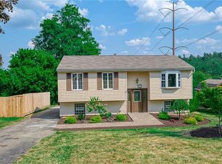 3150 Bradbury Dr, Aliquippa, PA