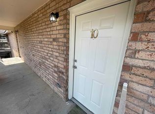 511 Shiloh Dr APT 10, Laredo, TX 78045