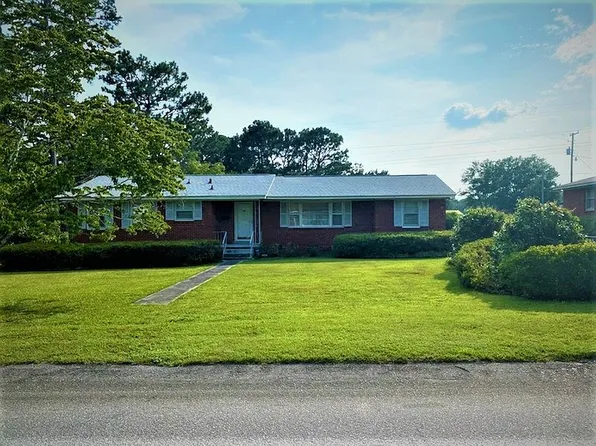 206 Shady Ln, Cayce, SC 29033