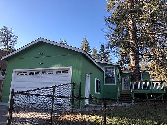 2nd image of 1136 E Country Club Dr
