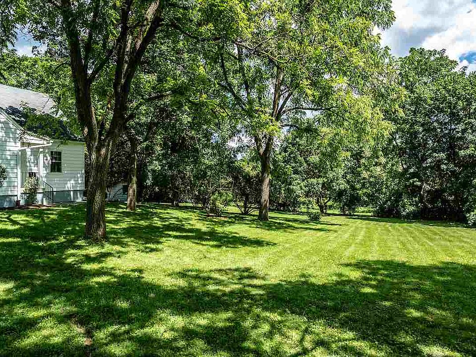 1st image of 399 Neyland Dr
