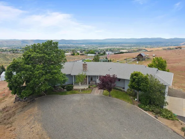 40 Vista Verde Dr, Yakima, WA 98901