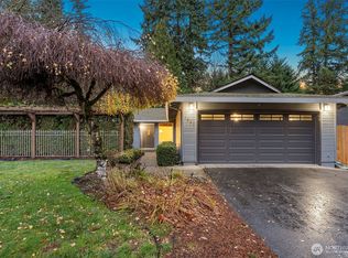 Redmond Gardens, Redmond, WA 98052