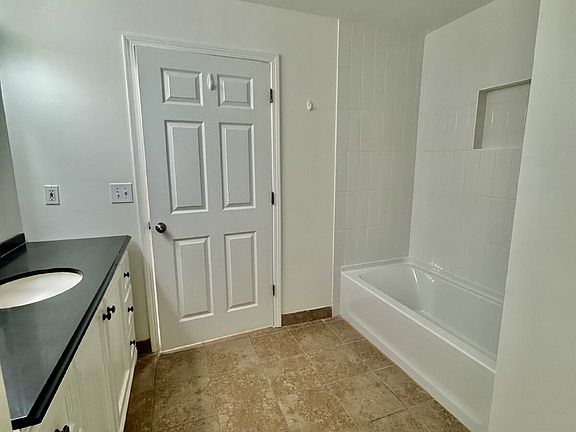 5th image of 50 Pebble Beach Cv APT A117