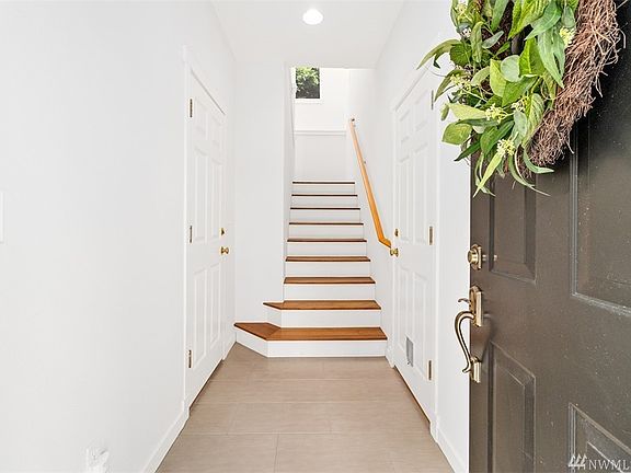 3rd image of 13223 NE 154th Dr #5B
