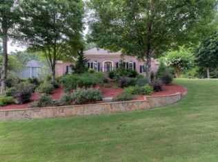 210 Spearfield Trce, Roswell, GA 30075
