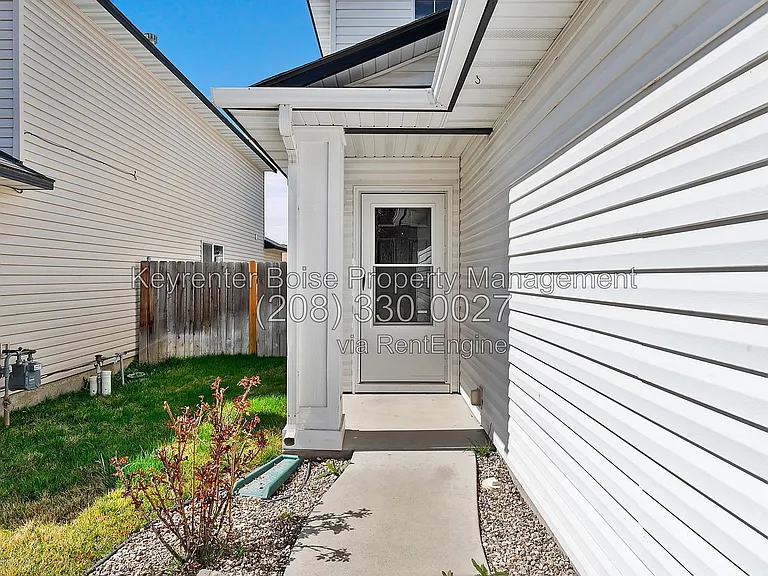 3354 W Wave Dr — Photo 2
