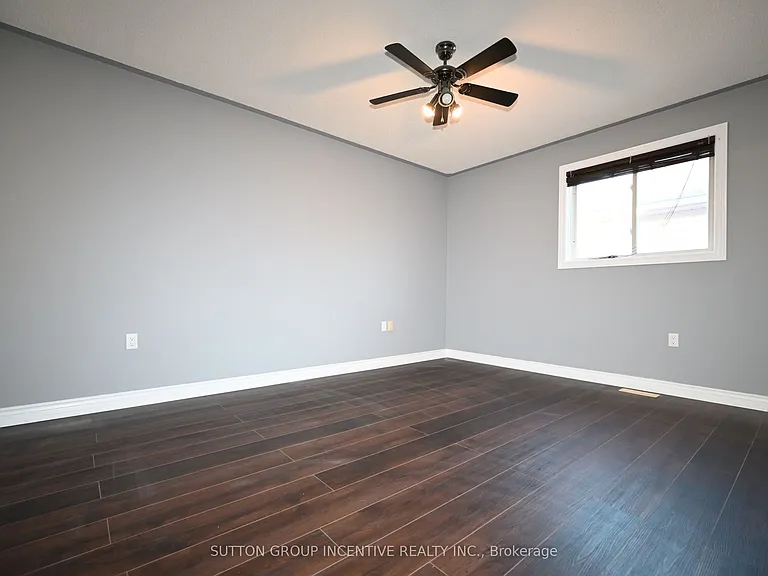 39 Jones Dr #UPPER — Photo 13