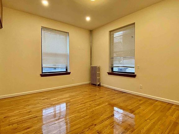 3rd image of 42-70 156th St #1BL