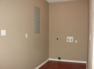 406 N Hogan St, Pryor, OK 74361