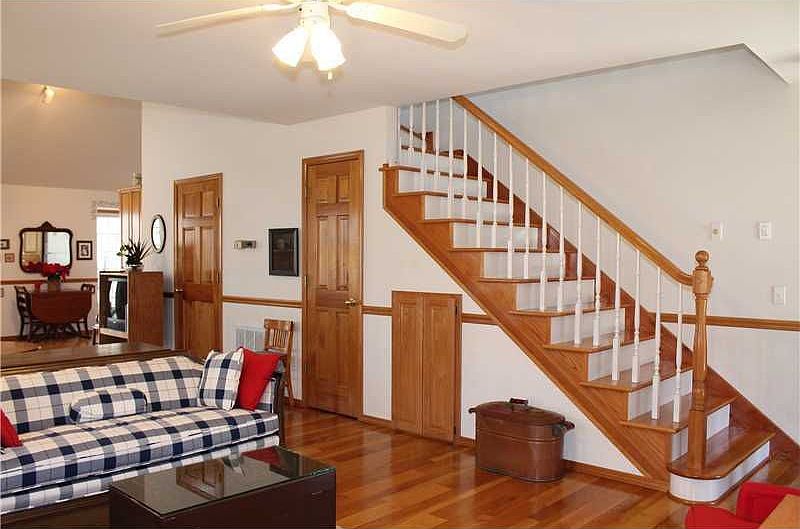 1st image of 1 Ponton Cir