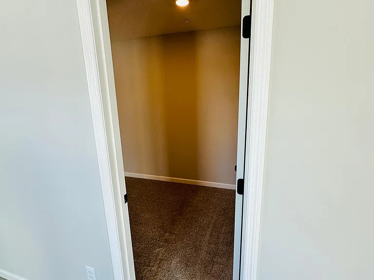 21765 Marsh View Blvd — Photo 35
