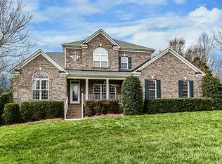 9026 Kensington Forest Dr, Harrisburg, NC 28075