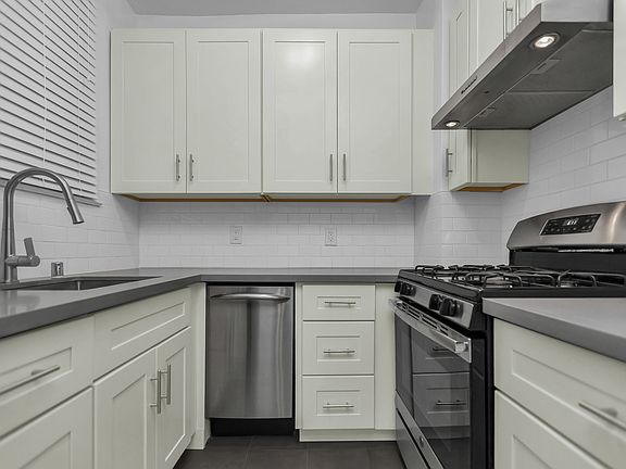 5th image of 390 29th Ave APT 10