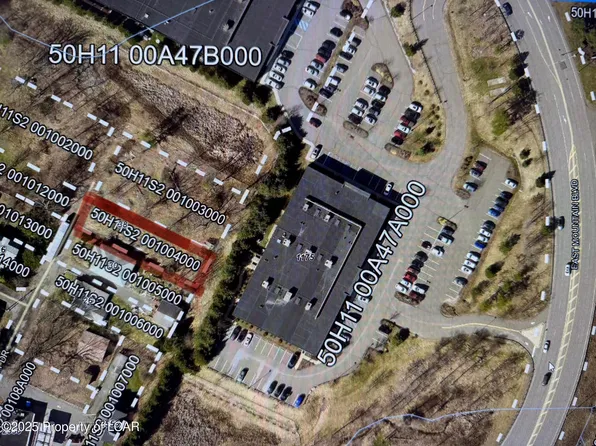 38 Litchey Dr, Plains, PA 18702