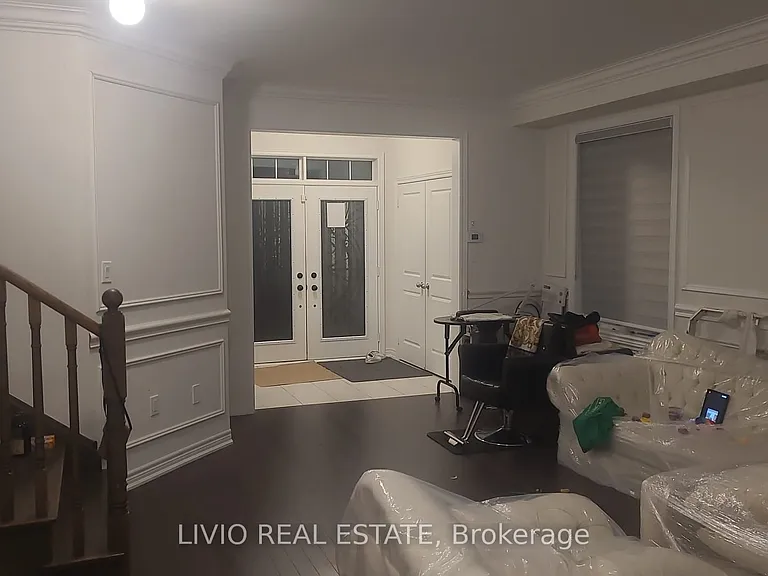 448 Black Cherry Cres — Photo 4