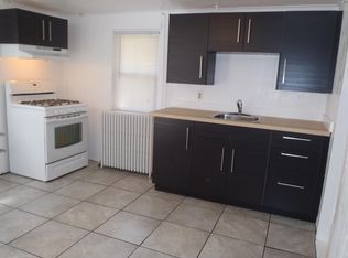 8 Elizabeth St #1, Red Hook, NY 12571