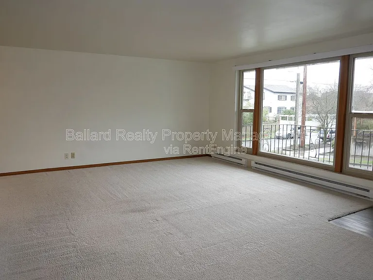 6402 11th Ave NW — Photo 7