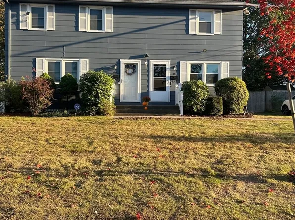 68 Belmont St Unit 68, North Andover, MA 01845