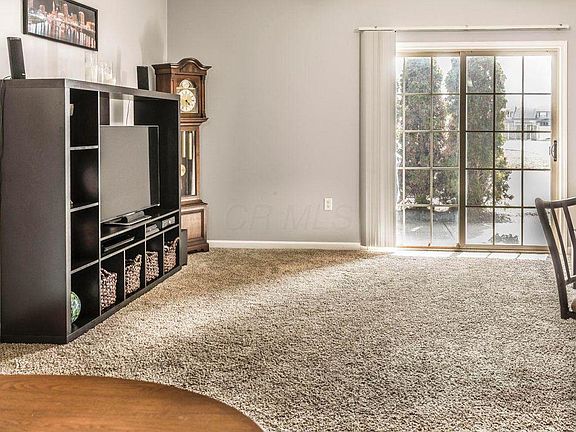 4th image of 779 Hidden Springs Dr