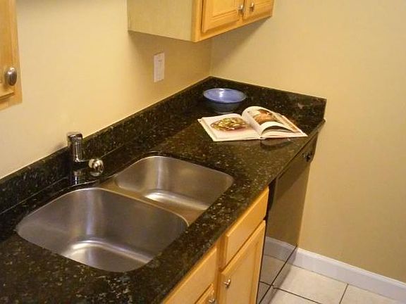 5th image of 831 Lowell Blvd APT C18