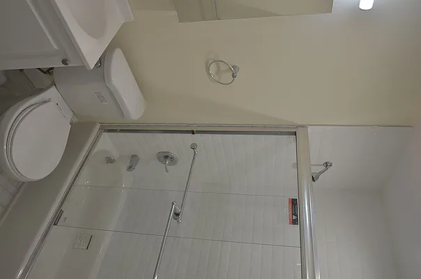 Rented by CITY SKYLINE REALTY INC | media 29