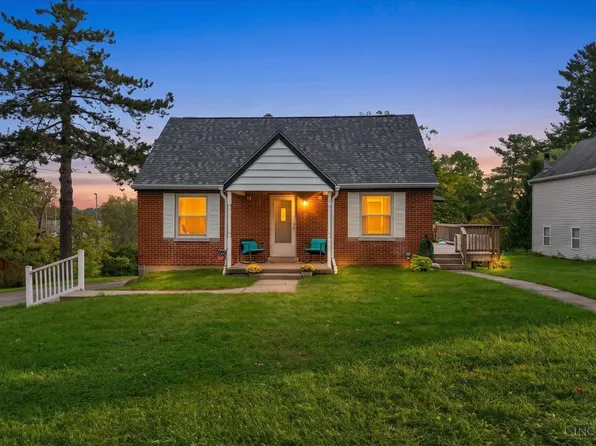 3678 Paramount Ridge Ln, Cincinnati, OH 45247