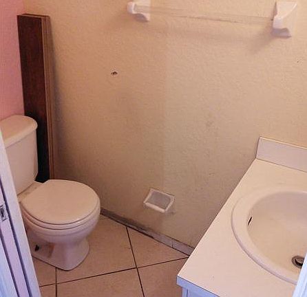 4th image of 3723 NW 17th Ave APT 10