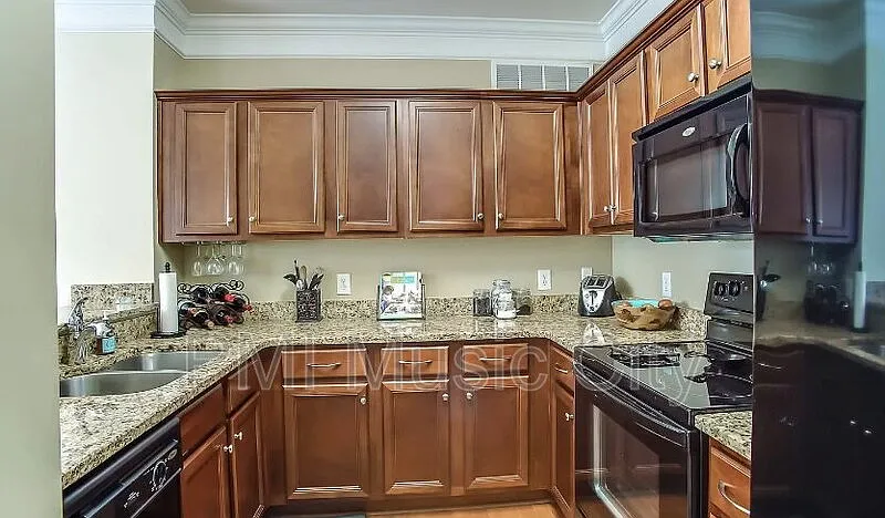 1 bed, 1.0 bath, 1154 sqft, $1,995 — Photo 3
