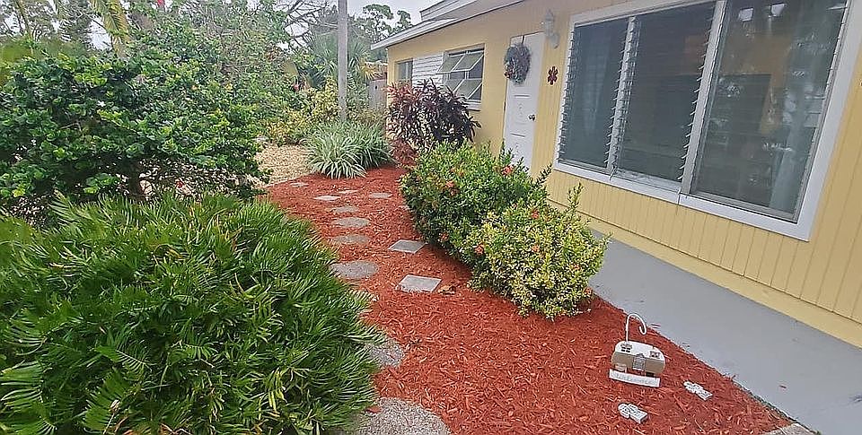 1st image of 6235 Columbia Dr