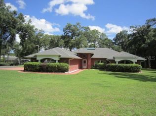 975 Rolling Acres Dr, Deland, FL 32720