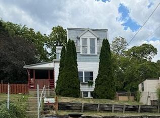 422 W 13th St, Newport, KY