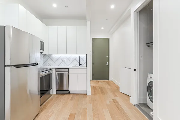 Rented by Yup Realty LLC | media 5