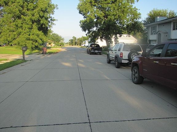 4th image of 517 W 15th St