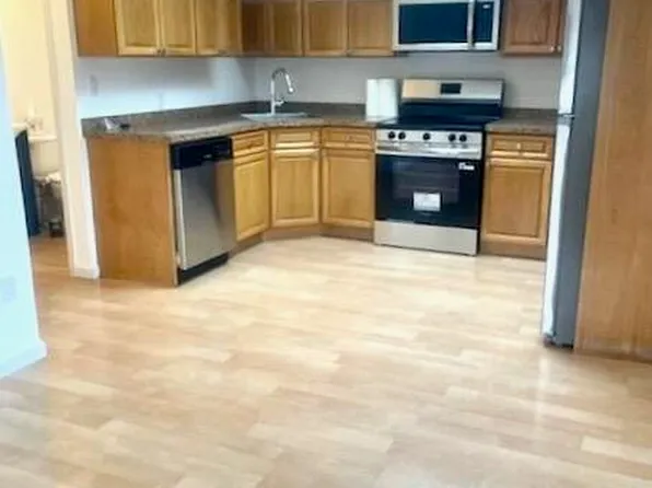 (undisclosed Address), West Babylon, NY 11704