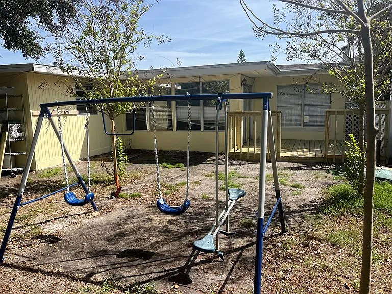 2476 Coronado Way — Photo 32