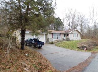 4608 Schwallie Rd, Ripley, OH 45167