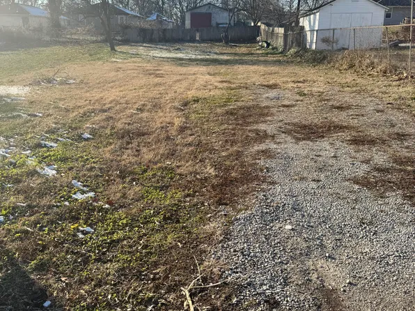 1311 North West Avenue, Springfield, MO 65802