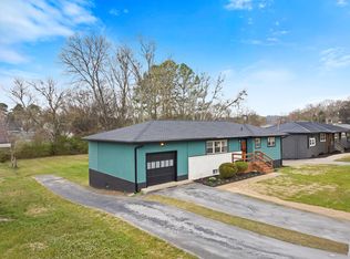 1706 Albert Ln, Hixson, TN 37343