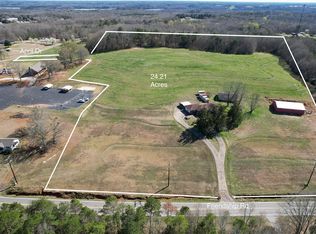 1218 Friendship Rd, Seneca, SC 29678