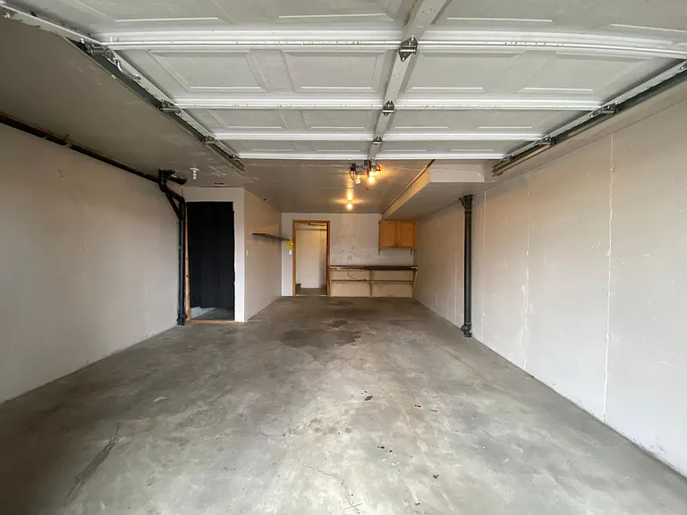 2151 E Bridge St #J-2 — Photo 10