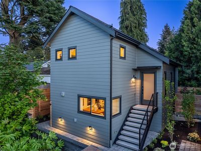 8126 12th Avenue SW, Seattle, WA, 98106