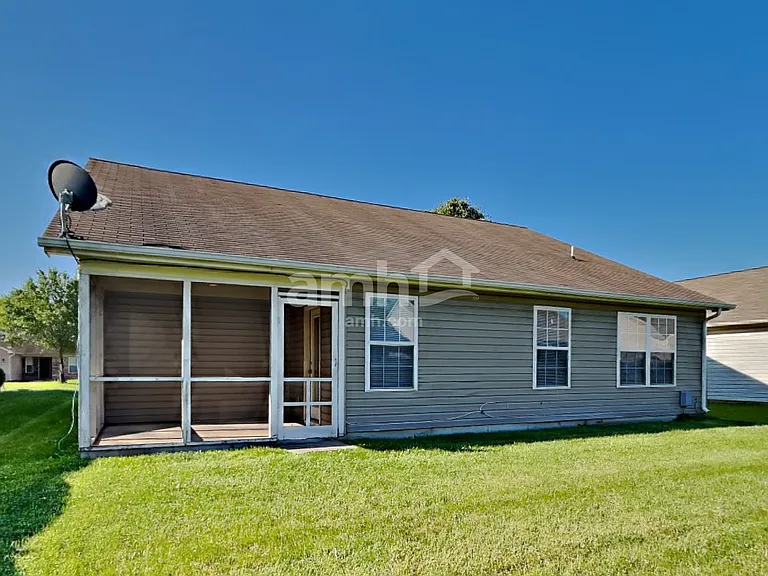 9734 Thomas Ln — Photo 18