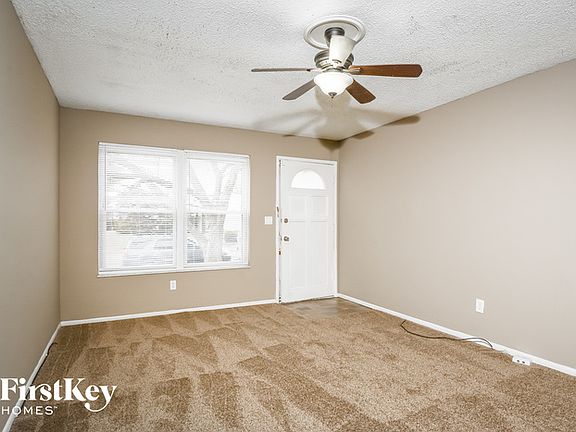 2nd image of 2475 Jenkee Dr