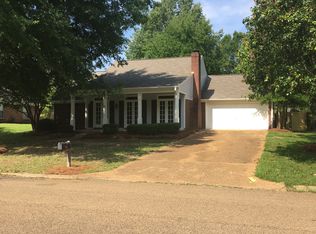 308 Pebble Creek Dr, Madison, MS 39110